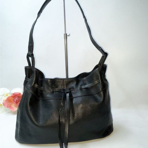 Beautiful! J. Jill Black Leather Drawstring Hobo Bag Large - Picture 10 of 12